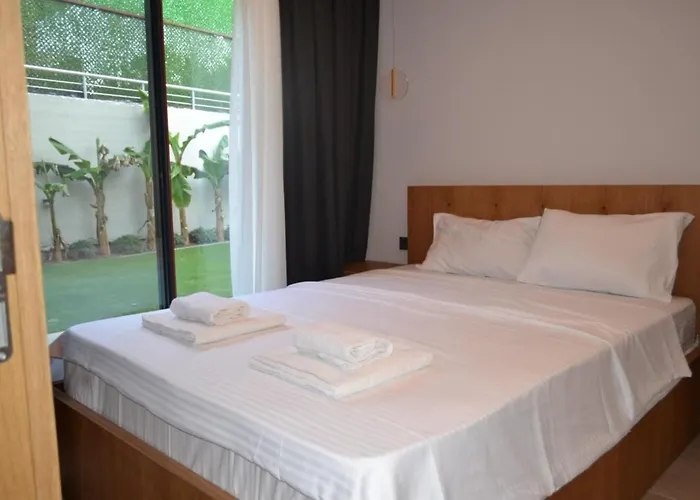 Villa Ayayorgide Odalar Banyolu Sifir Cesme